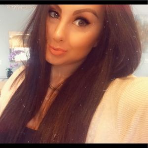 Meet your Posher, Jenny